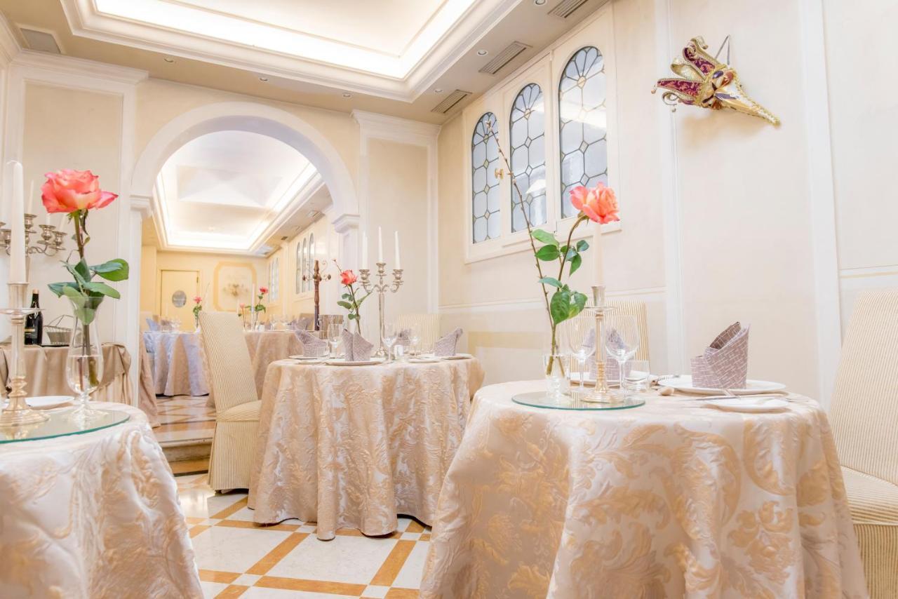 Hotel Carlton On The Grand Canal Venezia Esterno foto