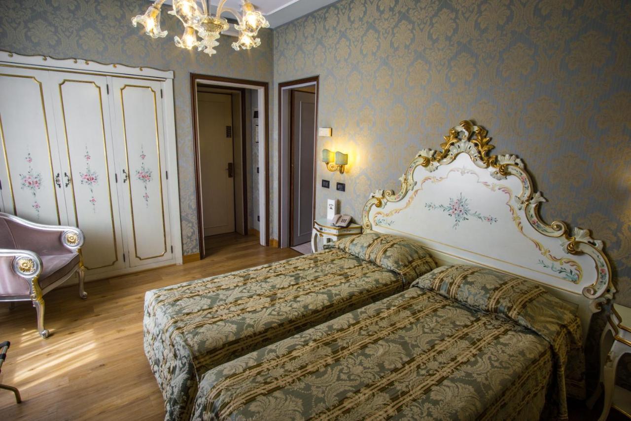 Hotel Carlton On The Grand Canal Venezia Esterno foto