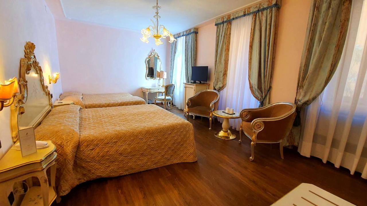 Hotel Carlton On The Grand Canal Venezia Esterno foto