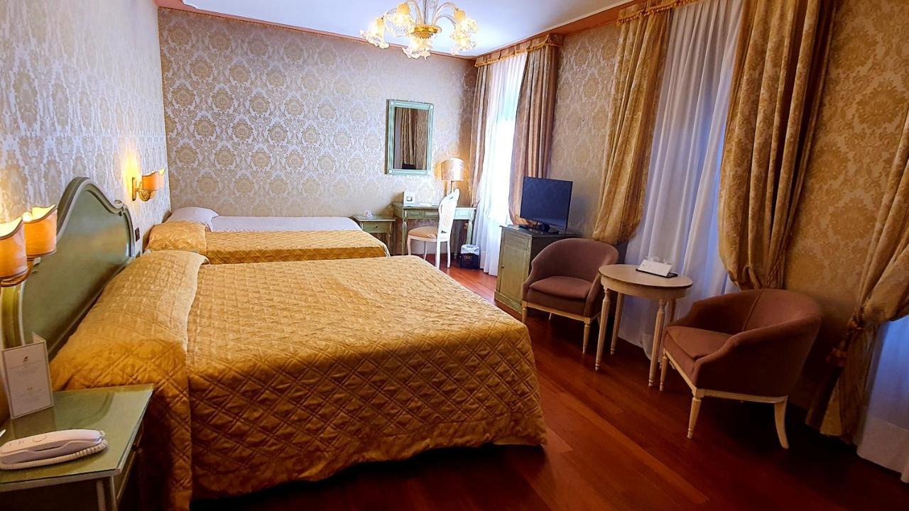Hotel Carlton On The Grand Canal Venezia Esterno foto