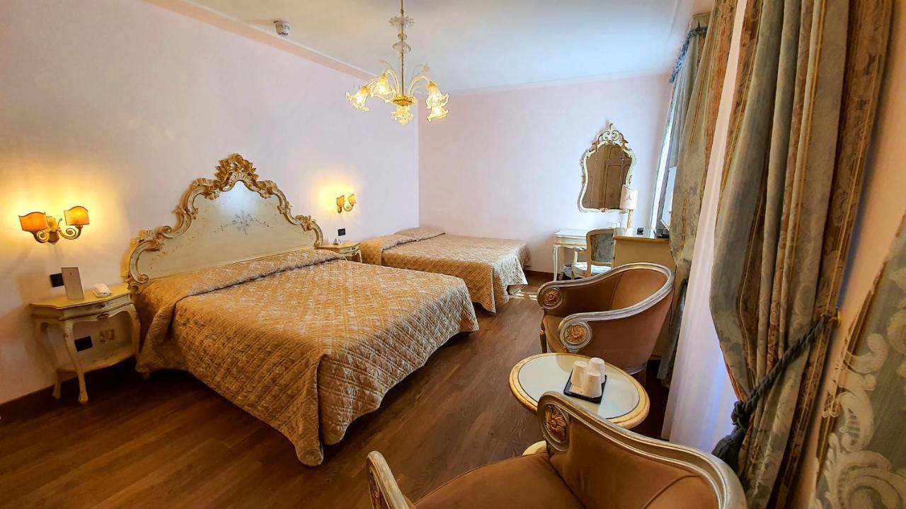Hotel Carlton On The Grand Canal Venezia Esterno foto
